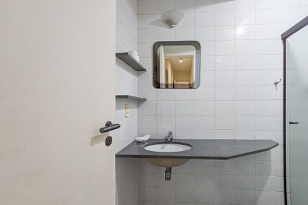Apartamento para alugar com 132m², 3 quartos e 1 vaga Apartamento para alugar com 132m², 3 quartos e 1 vagaBanheiro