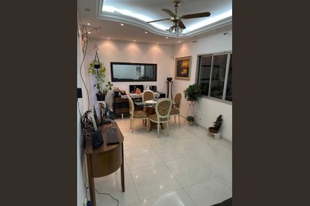 Apartamento à venda com 62m², 2 quartos e 1 vagaSala de Estar