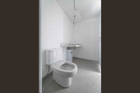 Apartamento à venda com 74m², 2 quartos e 1 vagaBanheiro da Suíte