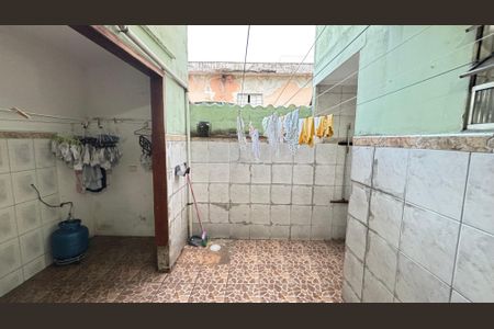 Casa à venda com 125m², 3 quartos e 6 vagas Casa à venda com 125m², 3 quartos e 6 vagasÁrea de Serviço