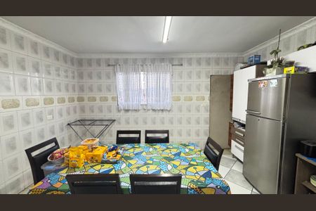 Casa à venda com 125m², 3 quartos e 6 vagas Casa à venda com 125m², 3 quartos e 6 vagasCozinha