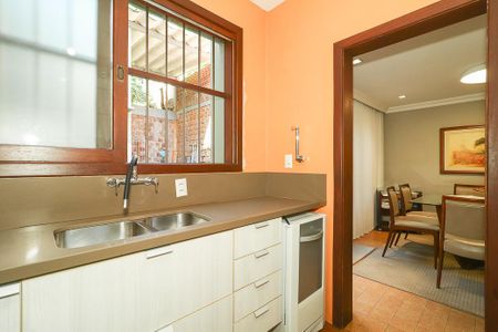 Casa à venda com 250m², 3 quartos e 1 vagaCozinha