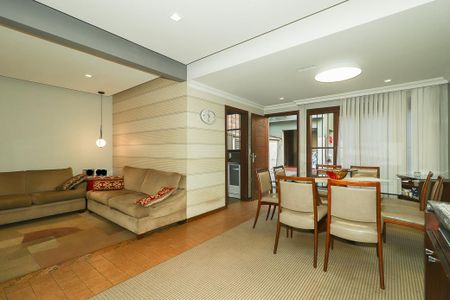 Casa à venda com 250m², 3 quartos e 1 vagaSala de Jantar