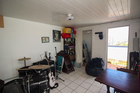 Apartamento à venda com 93m², 2 quartos e 1 vaga Apartamento à venda com 93m², 2 quartos e 1 vagaQuarto 2