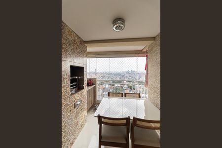 Apartamento à venda com 74m², 3 quartos e 2 vagas Apartamento à venda com 74m², 3 quartos e 2 vagasVaranda da Sala