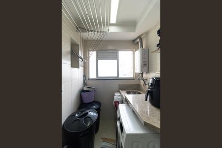 Apartamento à venda com 74m², 3 quartos e 2 vagas Apartamento à venda com 74m², 3 quartos e 2 vagasÁrea de Serviço