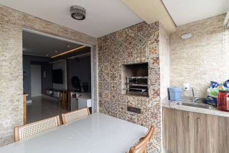 Apartamento à venda com 74m², 3 quartos e 2 vagas Apartamento à venda com 74m², 3 quartos e 2 vagasVaranda da Sala