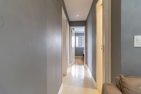 Apartamento à venda com 74m², 3 quartos e 2 vagas Apartamento à venda com 74m², 3 quartos e 2 vagasCorredor