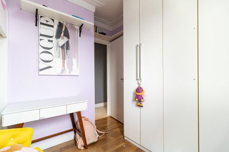 Apartamento à venda com 74m², 3 quartos e 2 vagas Apartamento à venda com 74m², 3 quartos e 2 vagasQuarto 2