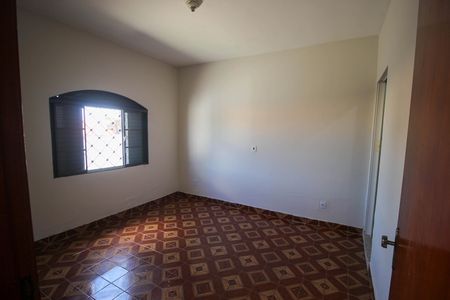 Casa para alugar com 140m², 3 quartos e 4 vagas Casa para alugar com 140m², 3 quartos e 4 vagasSuíte 1