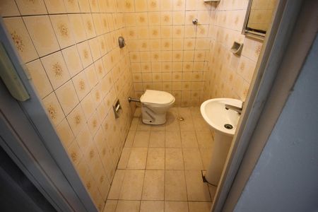 Casa para alugar com 140m², 3 quartos e 4 vagas Casa para alugar com 140m², 3 quartos e 4 vagasBanheiro da Suíte 2