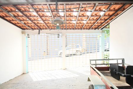 Casa à venda com 100m², 3 quartos e 2 vagasGarangem