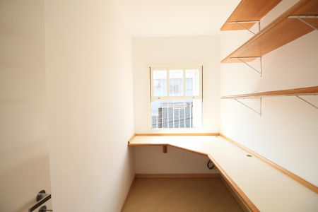 Casa à venda com 100m², 3 quartos e 2 vagasEscritório