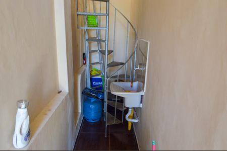 Casa de condomínio para alugar com 110m², 2 quartos e 3 vagasÁrea de Serviço 