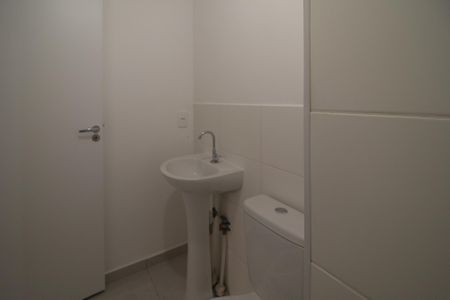 Apartamento para alugar com 38m², 2 quartos e sem vagaBanheiro