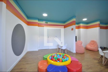 Apartamento para alugar com 38m², 2 quartos e sem vagaÁrea comum