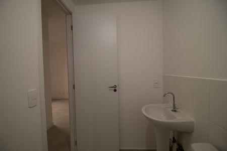 Apartamento para alugar com 38m², 2 quartos e sem vagaBanheiro