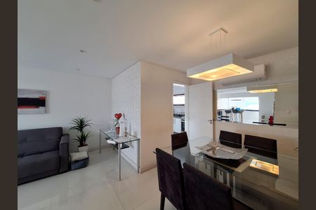 Apartamento à venda com 160m², 3 quartos e 3 vagasSala