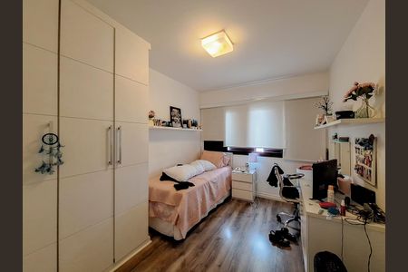 Apartamento à venda com 160m², 3 quartos e 3 vagasQuarto 2