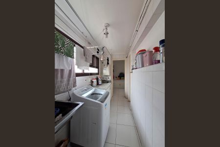 Apartamento à venda com 160m², 3 quartos e 3 vagasÁrea de Serviço