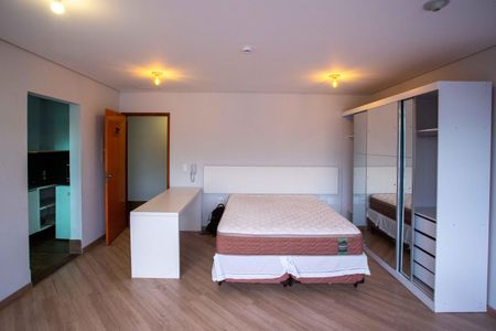 Apartamento para alugar com 30m², 1 quarto e 1 vagaSala/Quarto