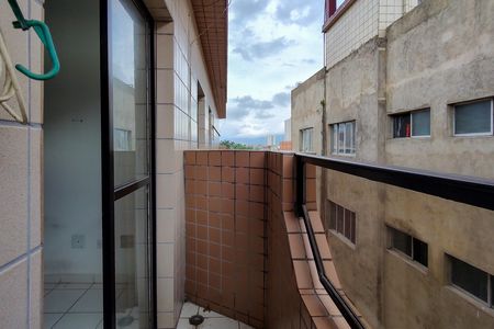 Apartamento para alugar com 60m², 1 quarto e 1 vagaSacada