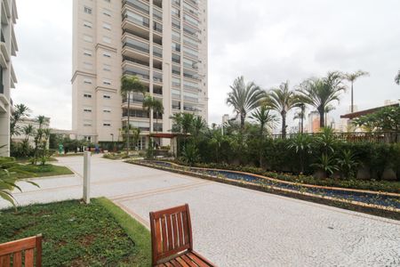 Apartamento para alugar com 173m², 4 quartos e 3 vagas Apartamento para alugar com 173m², 4 quartos e 3 vagasÁrea comum