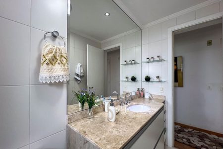 Apartamento para alugar com 173m², 4 quartos e 3 vagas Apartamento para alugar com 173m², 4 quartos e 3 vagasBanheiro