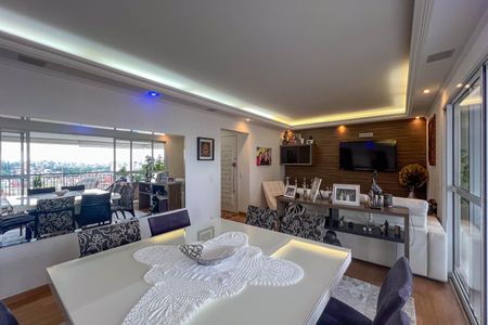 Apartamento para alugar com 173m², 4 quartos e 3 vagas Apartamento para alugar com 173m², 4 quartos e 3 vagasSala