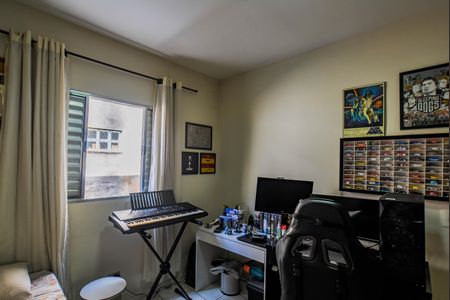 Casa de condomínio à venda com 94m², 2 quartos e 2 vagasQuarto 1