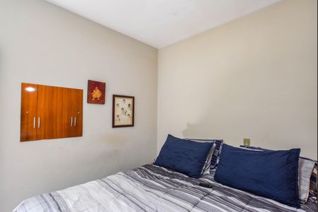 Casa de condomínio à venda com 94m², 2 quartos e 2 vagasSuíte