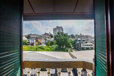 Casa de condomínio à venda com 94m², 2 quartos e 2 vagasSuíte