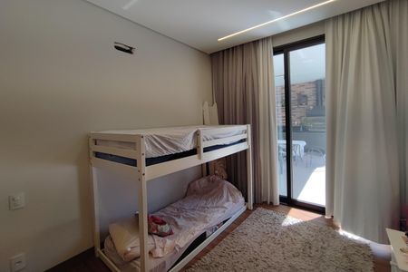 Casa de condomínio à venda com 301m², 4 quartos e 4 vagasQuarto Suíte 3