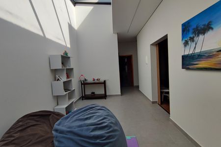 Casa de condomínio à venda com 301m², 4 quartos e 4 vagasSala