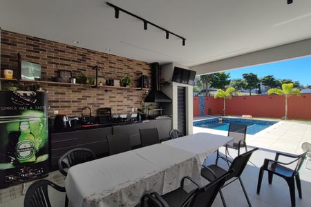 Casa de condomínio à venda com 301m², 4 quartos e 4 vagasÁrea gourmet