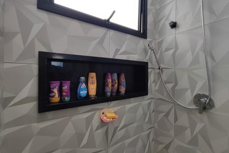 Casa de condomínio à venda com 301m², 4 quartos e 4 vagasBanheiro Suíte 2 e 3