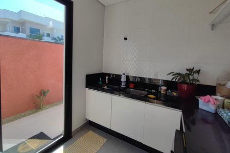 Casa de condomínio à venda com 301m², 4 quartos e 4 vagasÁrea de Serviço