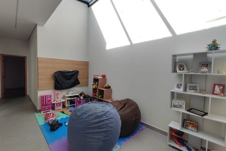 Casa de condomínio à venda com 301m², 4 quartos e 4 vagasSala