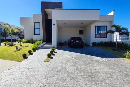 Casa de condomínio à venda com 301m², 4 quartos e 4 vagasGaragem