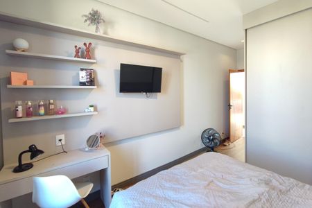 Casa de condomínio à venda com 301m², 4 quartos e 4 vagasQuarto Suíte 4