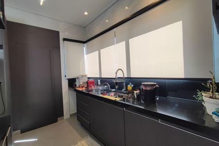 Casa de condomínio à venda com 301m², 4 quartos e 4 vagasCozinha