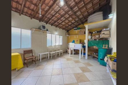 Casa à venda com 263m², 3 quartos e 3 vagasChurrasqueira