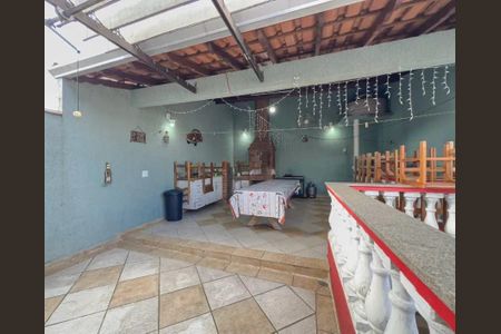 Casa à venda com 263m², 3 quartos e 3 vagasChurrasqueira