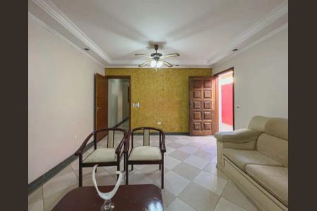 Casa à venda com 263m², 3 quartos e 3 vagasSala