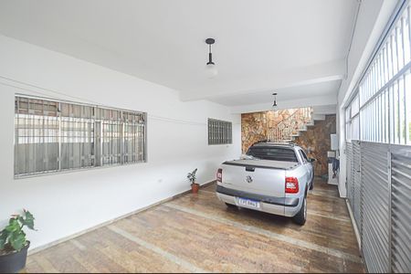 Casa à venda com 130m², 3 quartos e 3 vagasGaragem