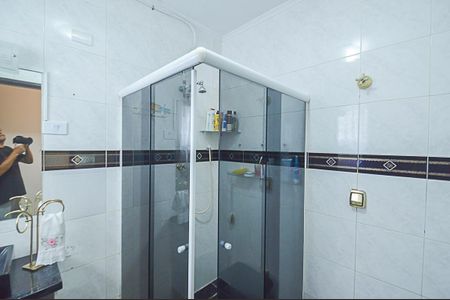 Casa à venda com 130m², 3 quartos e 3 vagasBanheiro