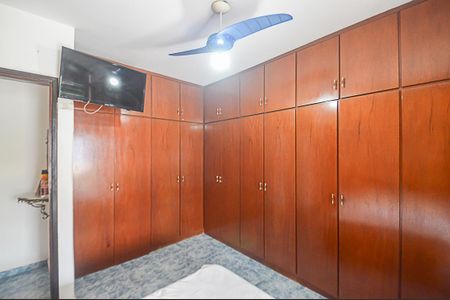 Casa à venda com 130m², 3 quartos e 3 vagasQuarto Suíte