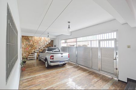 Casa à venda com 130m², 3 quartos e 3 vagasGaragem