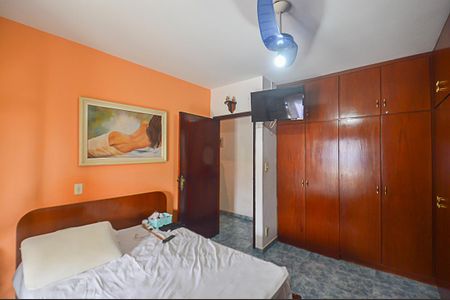 Casa à venda com 130m², 3 quartos e 3 vagasQuarto Suíte