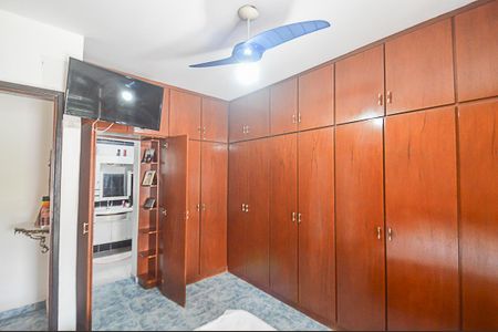 Casa à venda com 130m², 3 quartos e 3 vagasQuarto Suíte